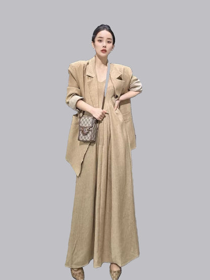 Powerful cold-toned suit + Mature and stylish salt-girl style suspender dress set