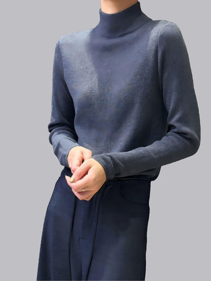 Simple high-neck design long-sleeved sweater