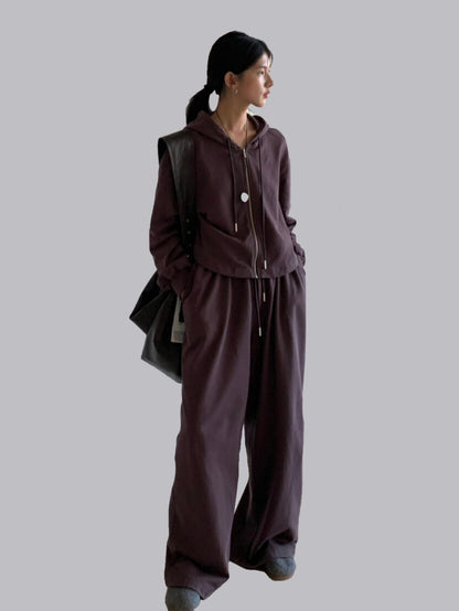 Elastic waist with drawstring, loose wide-leg casual trousers