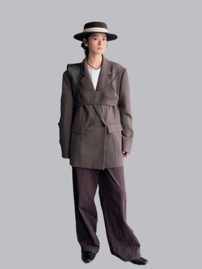 Retro style loose version of the commuter suit