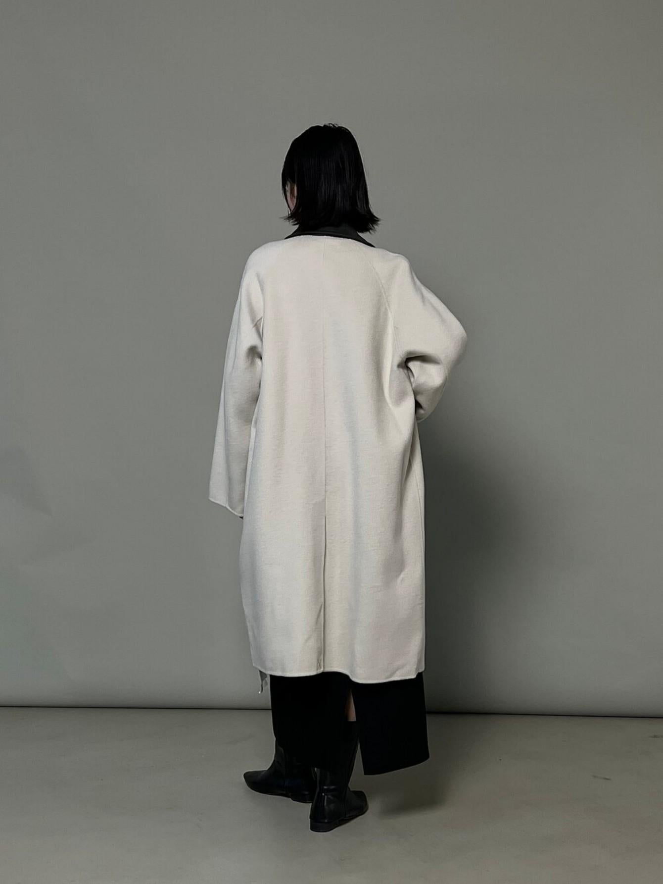 Long Single-Breasted 100% Wool Coat