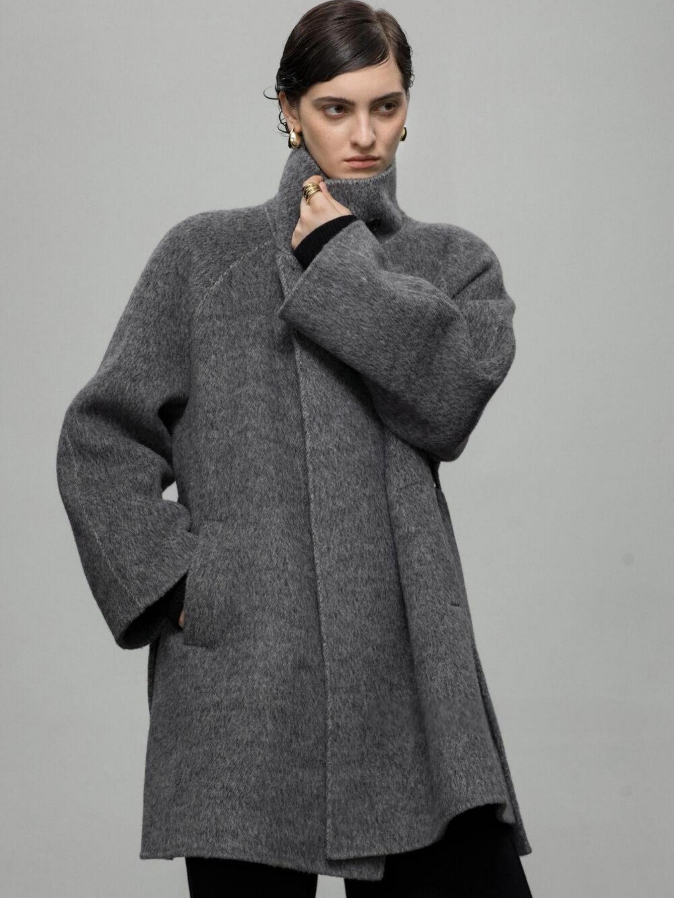 High-End Mid-Length Wool Coat with Waist Belt