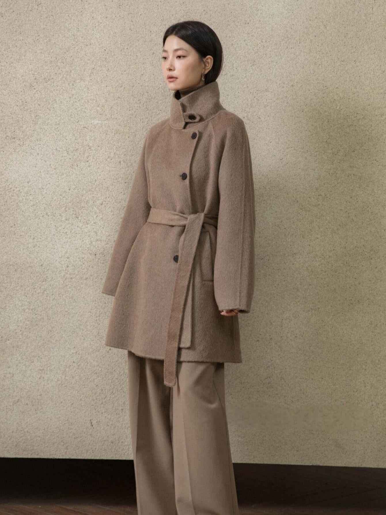 High-End Mid-Length Wool Coat with Waist Belt