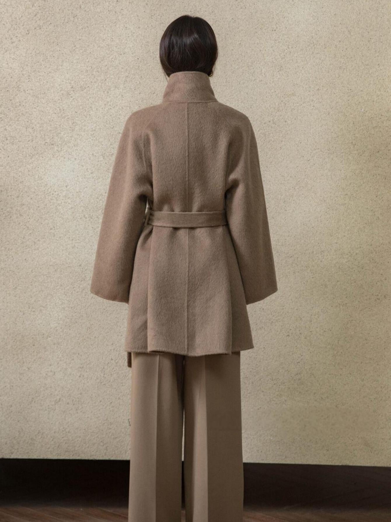 High-End Mid-Length Wool Coat with Waist Belt