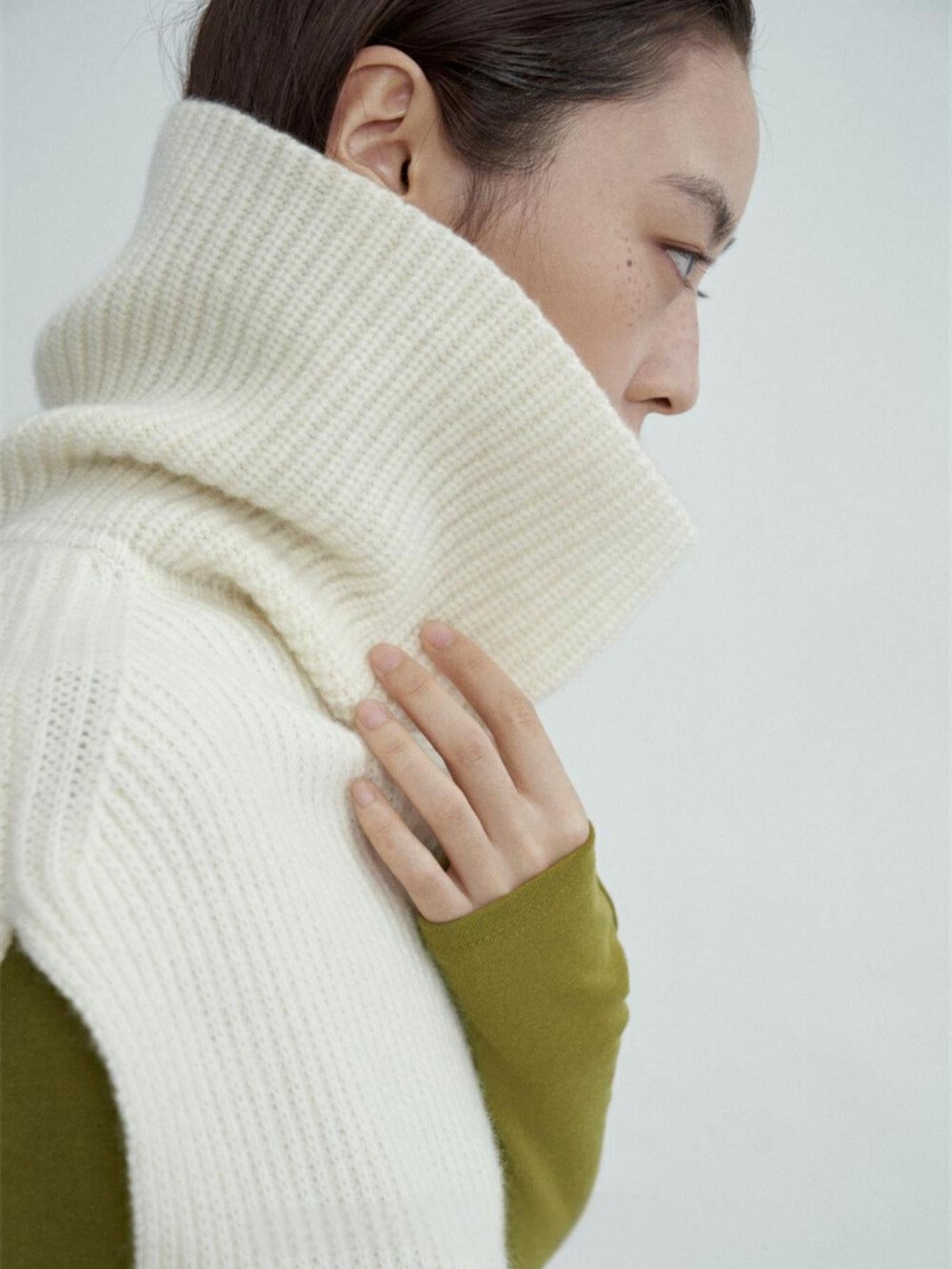 High Neck Chunky Knit Wool Vest