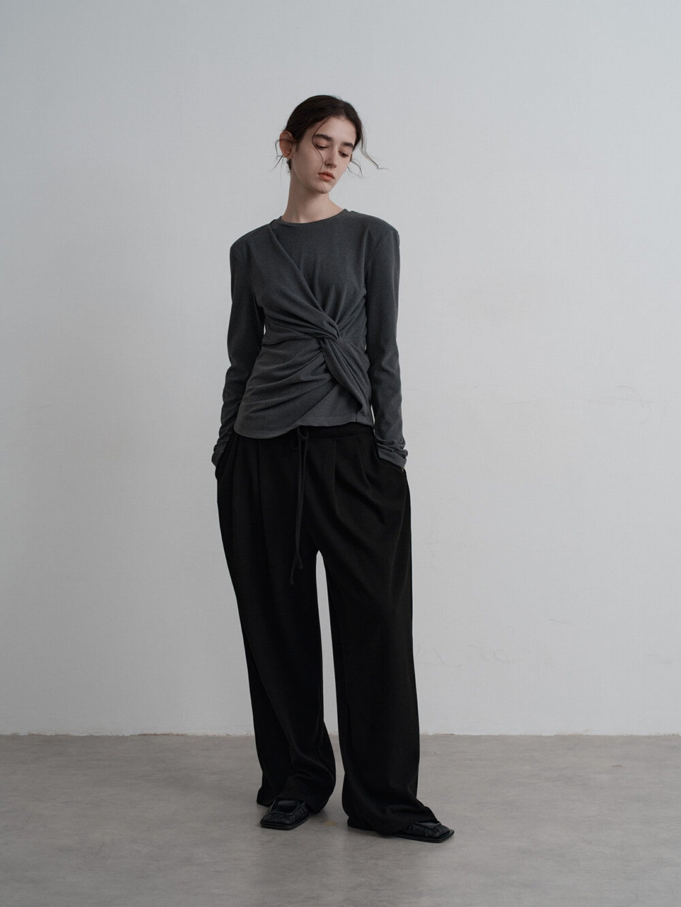 Eliraya knit wide-leg pants for women, featuring a loose fit and soft-touch fabric for a comfortable, stylish winter look.