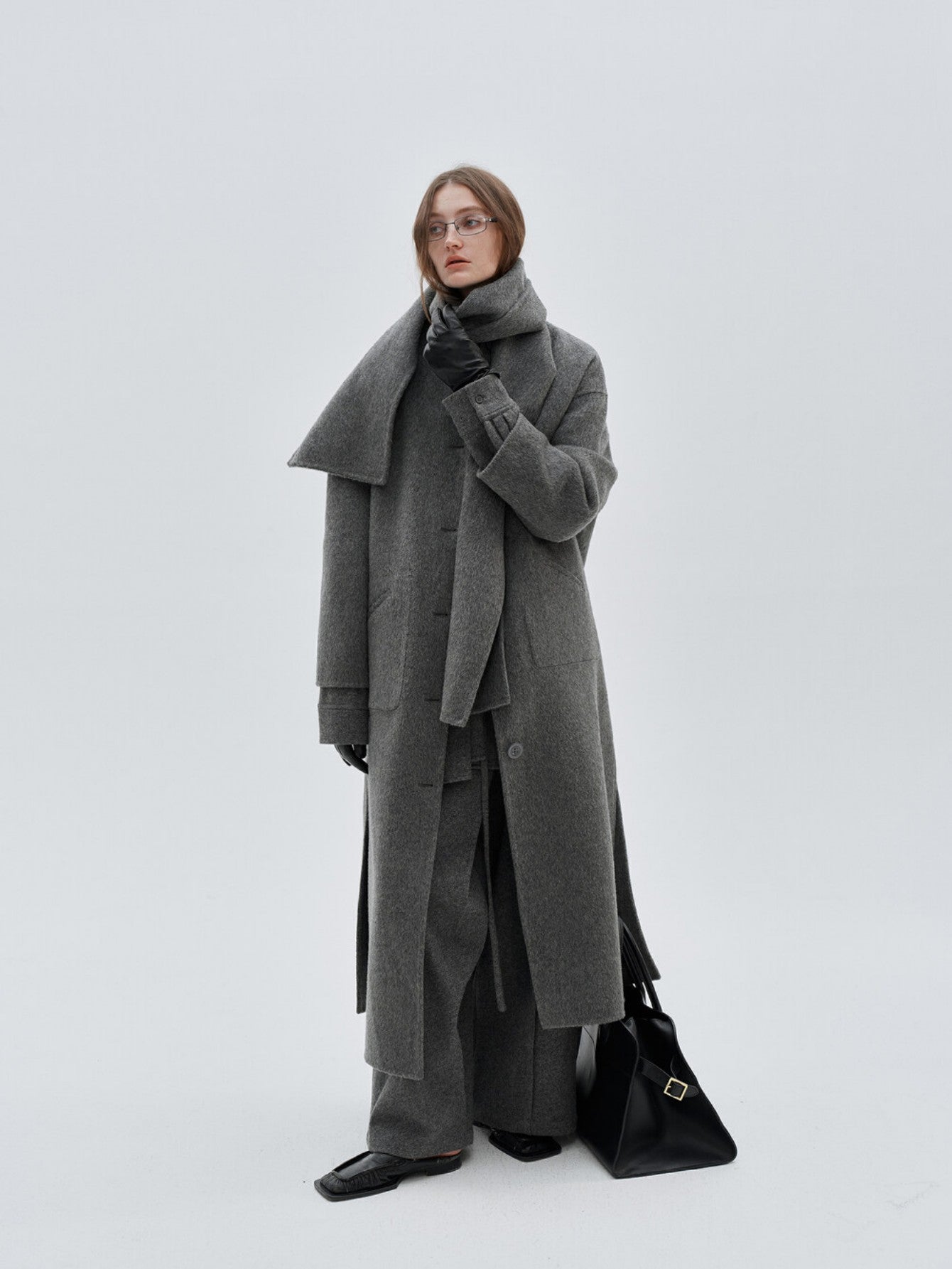 Eliraya elegant wool coat with scarf for women, featuring a double-sided design and luxurious 100% Australian wool, perfect for winter warmth.